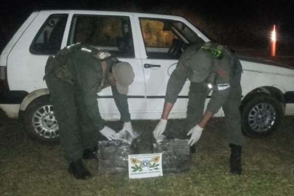 Misiones: Viajaban con más de 49 kilos de marihuana en un auto