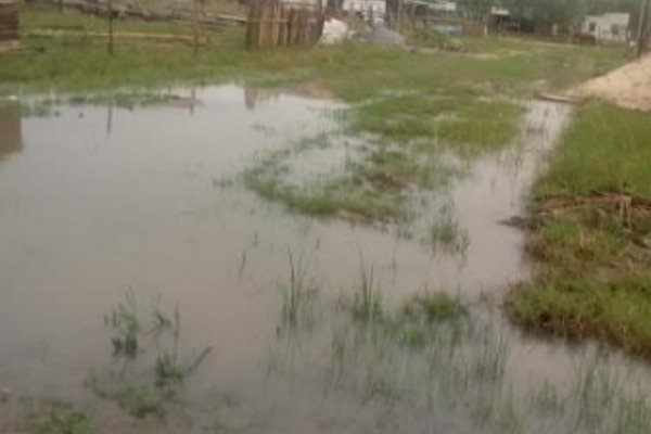 Santa Lucia: Más de 40 familias de evacuados por inundación viven en la intemperie