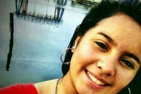 Paso de los Libres: Buscan a una joven desaparecida