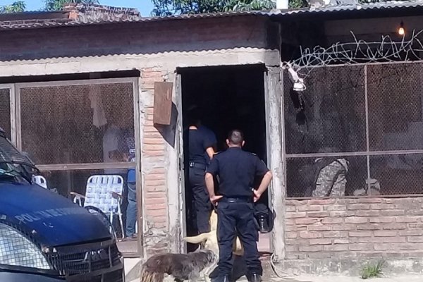 Policías secuestraron cocaína y pastillas de éxtasis: Dos peligrosos motochorros detenidos