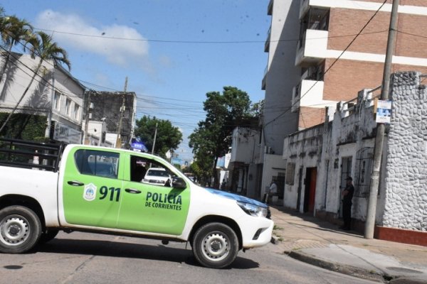 Amigos de Octavio Ortmann ratificaron que se quedó solo en el departamento