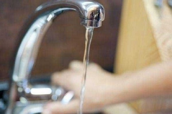 Corrientes: Vecinos de San Carlos enviarán una carta a Defensa del Consumidor para que se les cumpla su derecho al agua potable