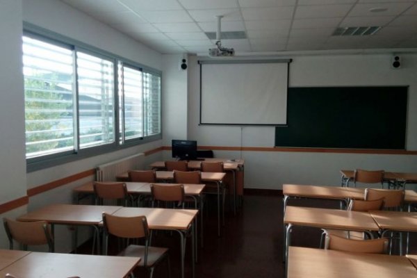 Matriculaciones en Institutos privados de Corrientes, en caída libre