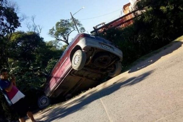 Corrientes: Alcoholizado terminó en una zanja