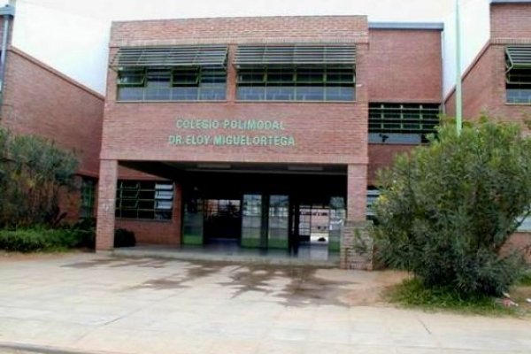 Insólito: Profesor denunciado por abuso sexual mediante grooming en Corrientes