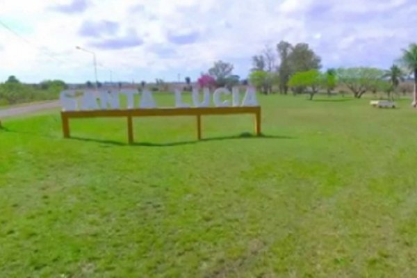 Automovilista murió al despistar y chocar contra un poste