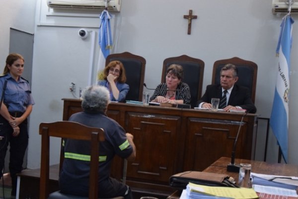 Aguardan sentencia para el martes por el crimen del penitenciario Tichellio