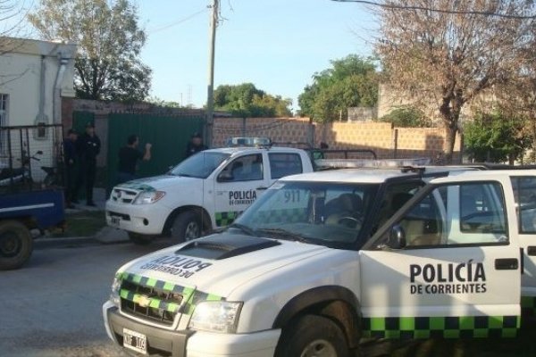 Misterio en barrio correntino: Encuentran sin vida a una mujer