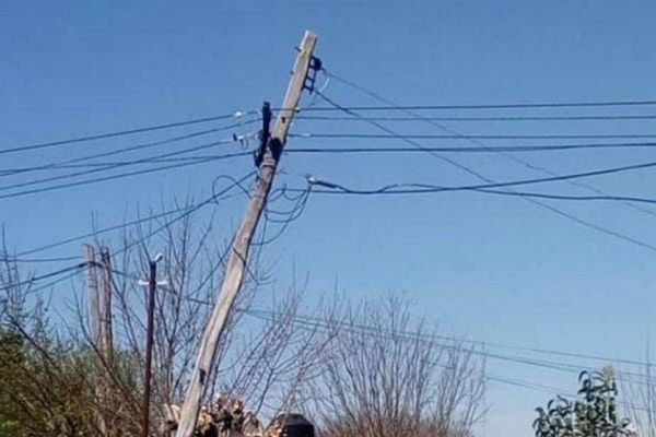 Santa Lucía: Vecinos juntan firmas para exigir mejoras desde la DPEC