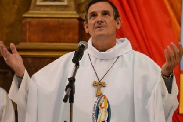 Monseñor Canecin:  En la Cruz, Jesús nos perdona y enseña a perdonar