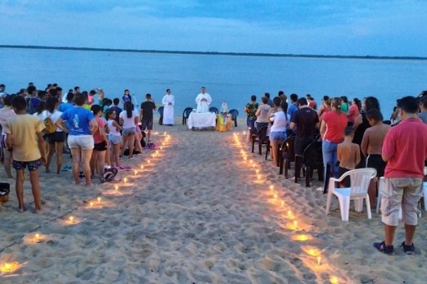 Misa del río en Itatí
