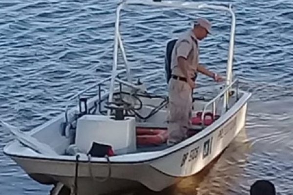 Corrientes: Prefectura busca a una joven que se arrojó al río y desapareció
