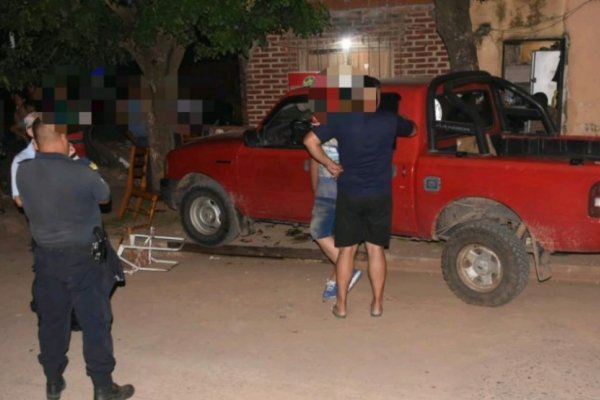 Corrientes: Automovilista borracho subió a la vereda y lesionó a una familia