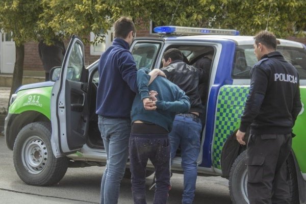 Corrientes: Apuñalaron y golpearon brutalmente a un comerciante al que dieron por muerto