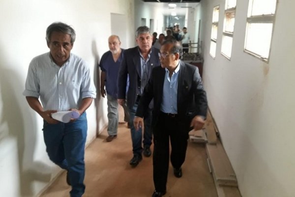Cardozo puso en funciones al nuevo director del hospital de Virasoro y verificó obras