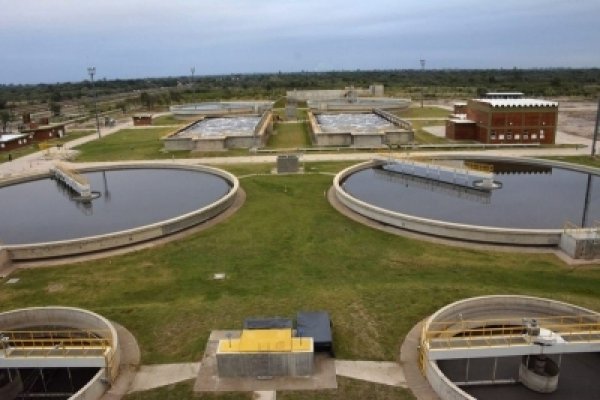 Corrientes: Se inauguró una planta de tratamiento de líquidos cloacales