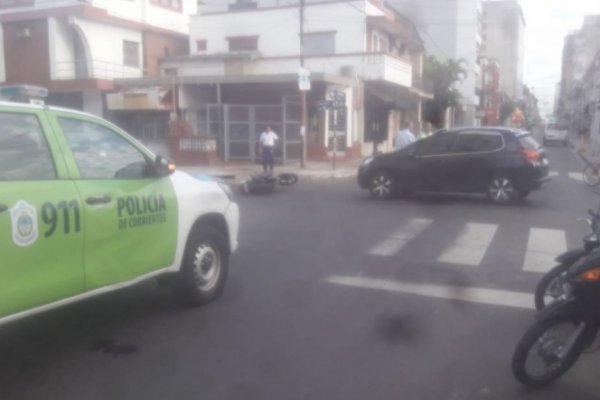Corrientes: Un accidente vial interrumpió el tránsito en pleno centro de la capital