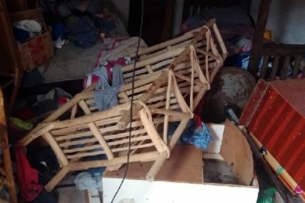 Otro hecho de violencia de género en Corrientes: Además de golpear a su pareja, destrozó la casa