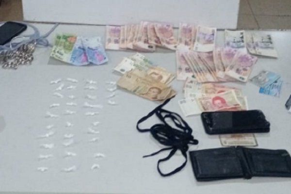 Detuvieron a una pareja con dosis de cocaína