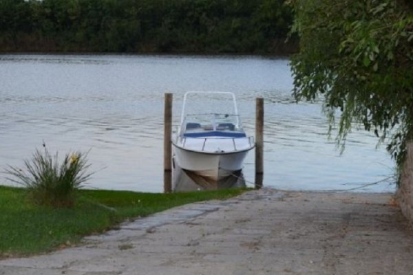 Trágico: Penitenciario murió ahogado al salvar a su hijo en el río Paraná