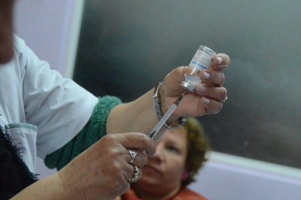 Corrientes: Se distribuyó vacunas contra meningitis y este mes llegarían las dosis antigripales
