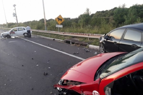 Triple choque en inmediaciones del peaje Chaco-Corrientes