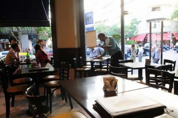 Nación ayudará económicamente a bares y restaurantes de Corrientes