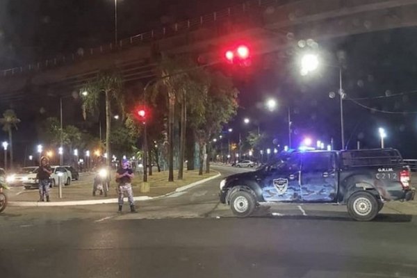 La Policía realizó bloqueo de paseos y lugares de concentración de personas