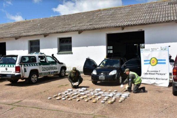 Corrientes: Circulaba con 37 kilos de marihuana acondicionados en su vehículo