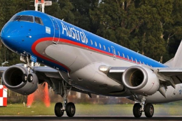 El Gobierno fusionará Aerolíneas Argentinas y Austral en una sola compañía aérea