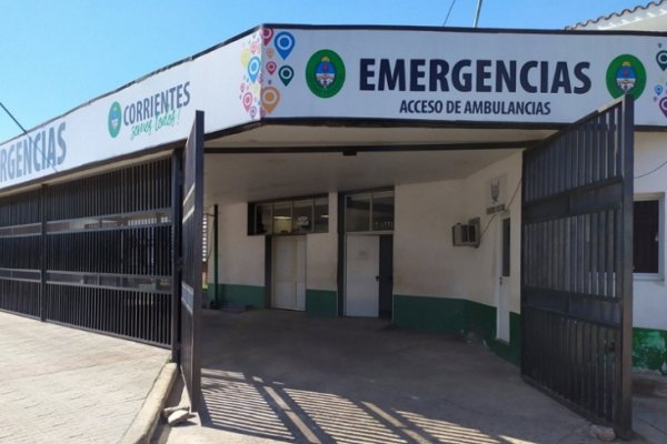 Conductor se estrelló contra un camión estacionado y murió