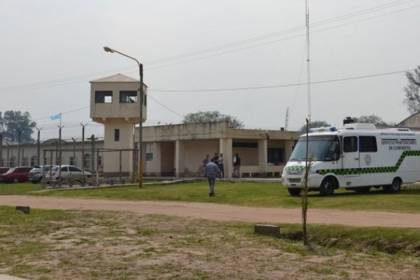 En una localidad correntina detuvieron a una mujer por llevar droga a la cárcel