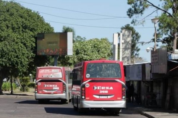 El transporte público en Corrientes volvió a media máquina