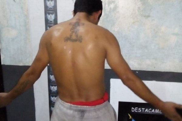 Sujeto agredió a policías cuando intentaron identificarlo
