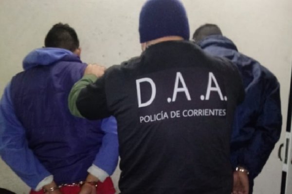 Dos motochorros detenidos luego de cometer un robo