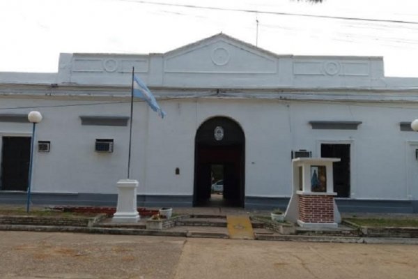 San Roque: Policías rescataron a una familia atrapada tras inhalar monóxido de carbono