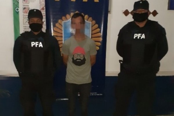 Corrientes: Detienen a un sujeto que llevaba varias dosis de cocaína en su auto en Laguna Brava