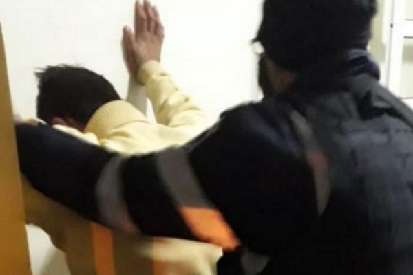 Demoran a un hombre que tenía perimetral para no acercarse a una mujer