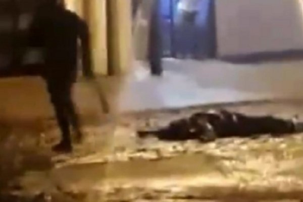 Ronda de tragos terminó en salvaje agresión a machetazos a un joven en el barrio La Olla