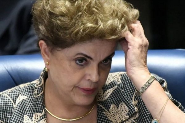 Dilma Rousseff: En Brasil hay un muerto por minuto por coronavirus