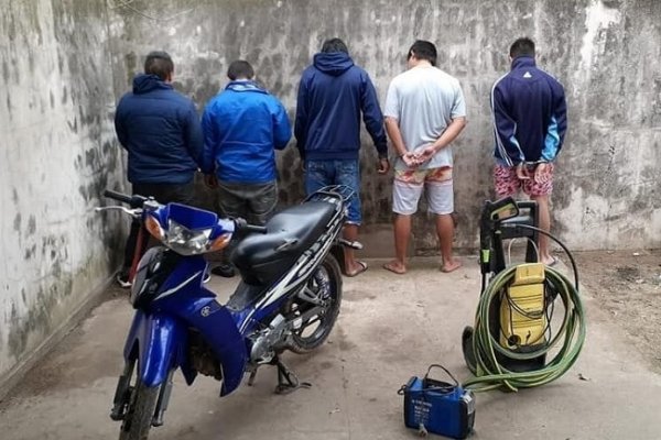 Detuvieron a una banda delictiva acusada de cometer varios robos