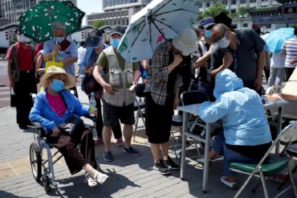 China: Advierten que el rebrote de coronavirus en Pekín es extremadamente grave