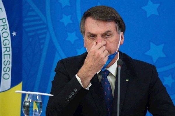 Coronavirus en Brasil: Bolsonaro tiene síntomas y se hizo el hisopado