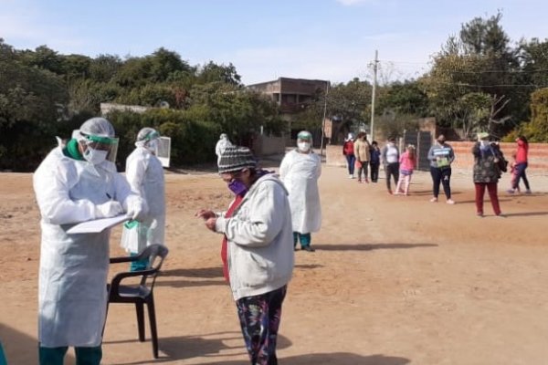 Corrientes: La campaña de vacunación continúa en los barrios de la capital y del interior
