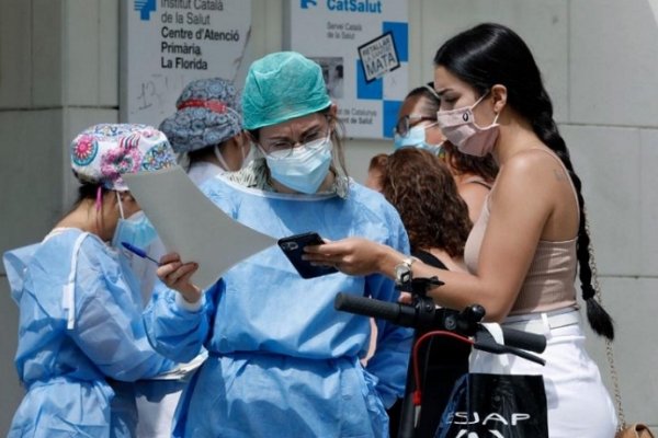 En Barcelona volvieron a imponer restricciones ante el rebrote de coronavirus