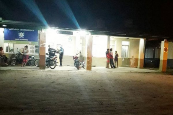 Denuncian ataque a piedrazos a una comisaría de barrio correntino