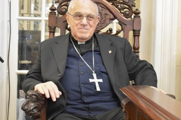 Mons. Castagna: El Pan celestial que sacia al mundo