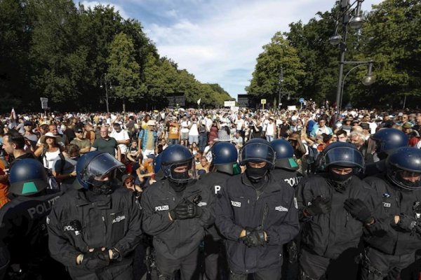 Protestas en Berlín contra las restricciones por el coronavirus