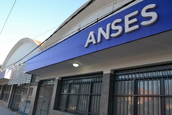 Cronograma de pago de ANSES para este martes