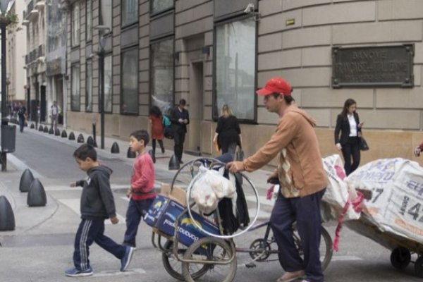 El 2020 finalizará con casi 63% de la infancia en situación de pobreza en la Argentina